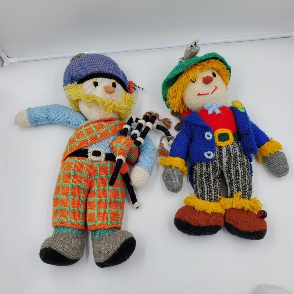 VINTAGE Crochet Handmade Bagpiper And Clown